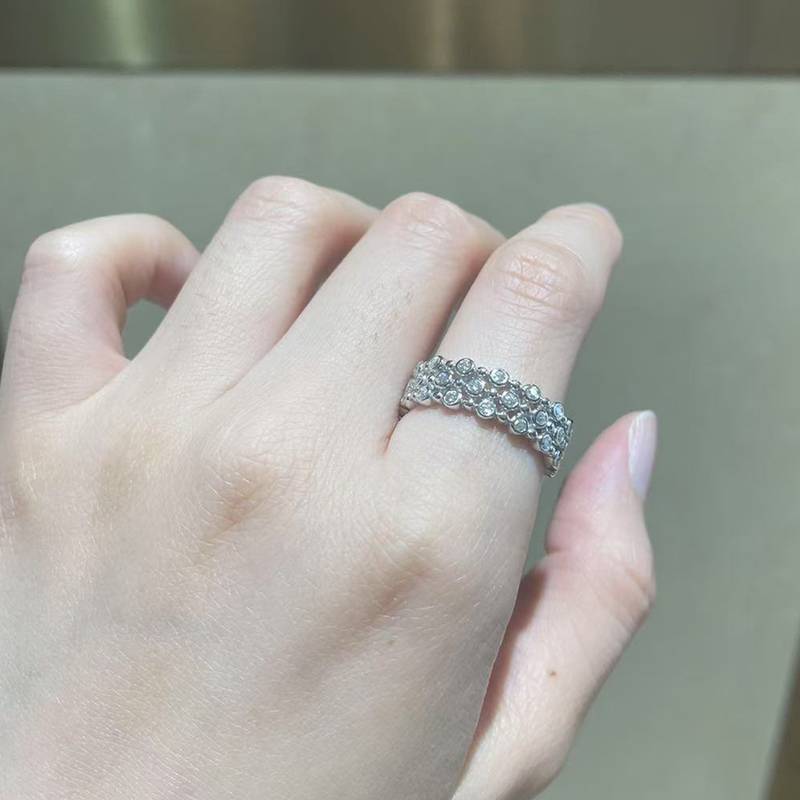 Affordable Luxury排戒Women's RingS925银镀18K白金定制选款副石Moissanite0.63ct